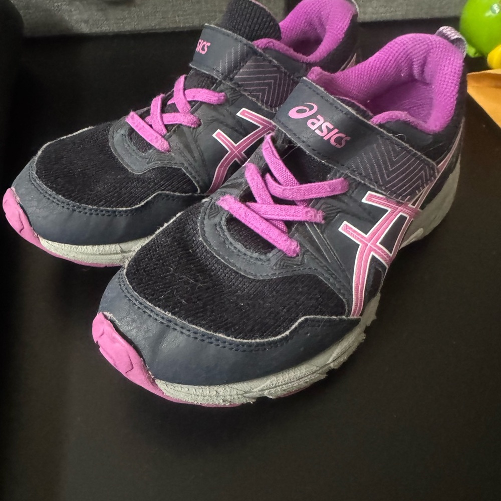 Asics Black and Pink Sneakers with Cushioned Sole